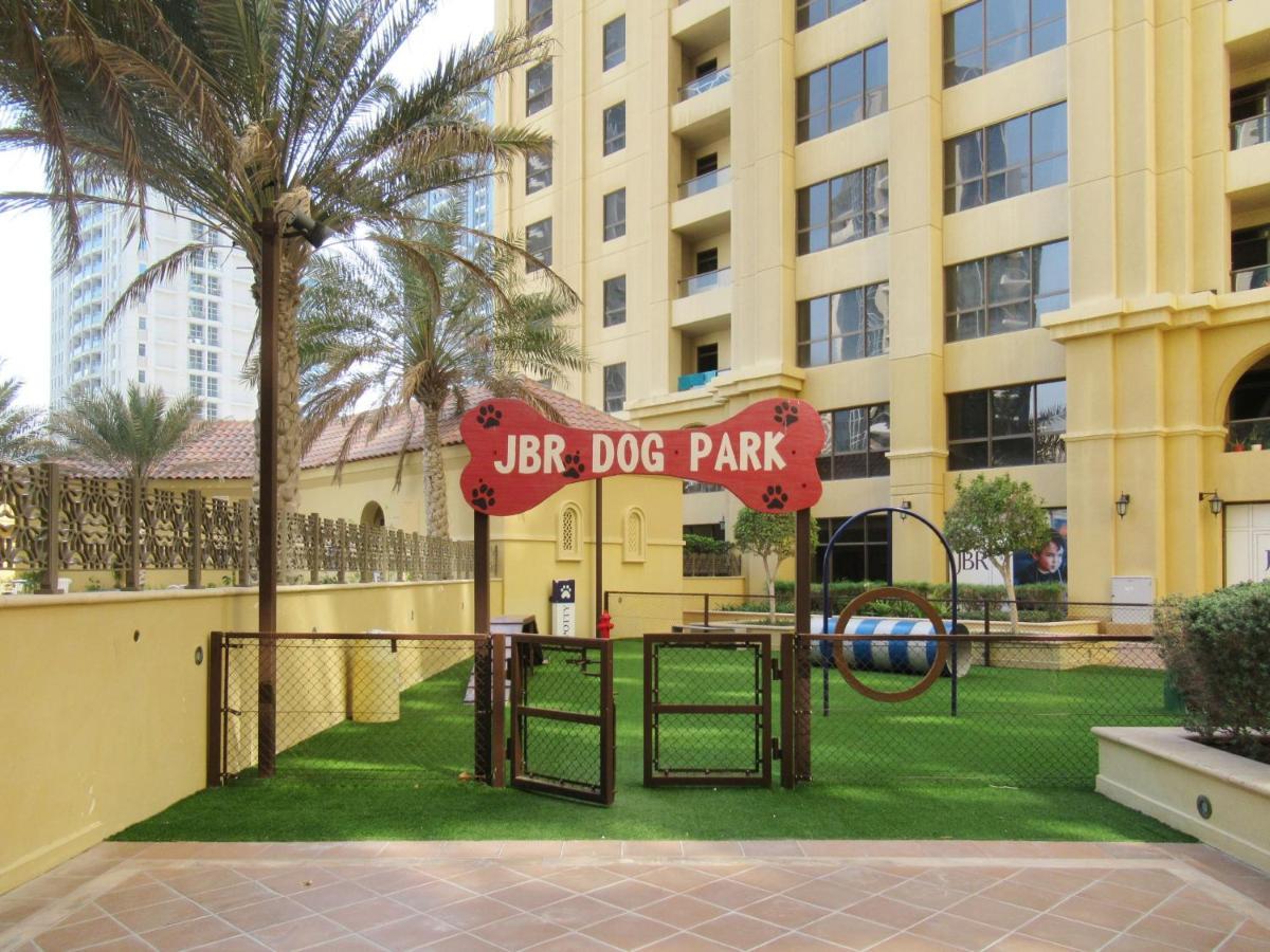 La Buena Vida Holiday Homes - Beach Front Very Spacious, Luxe And Modern 3 Bedroom With Full Kitchen In Jbr , 3 Min To The Jbr Beach Dubai Marina And Tram Station Exterior foto