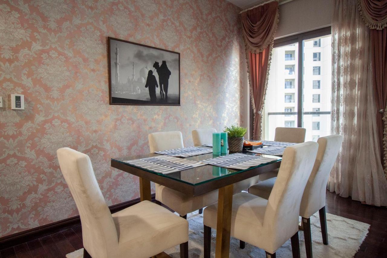 La Buena Vida Holiday Homes - Beach Front Very Spacious, Luxe And Modern 3 Bedroom With Full Kitchen In Jbr , 3 Min To The Jbr Beach Dubai Marina And Tram Station Exterior foto